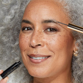 LAURA GELLER Sculpt-n-Stay eyebrow gel applied on brows