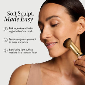 LAURA GELLER Sculpting Face Brush showing plush bristles