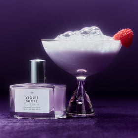 Le Monde Gourmand Violet Sucré Eau de Parfum spray nozzle close-up