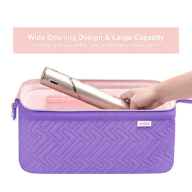 Leudes travel bag with hair accessories inside