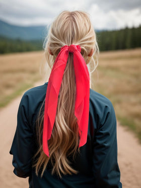 LFOUVRE hair scrunchies in red with bow