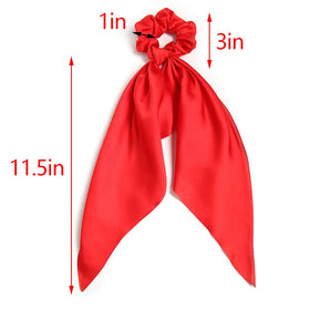 LFOUVRE scrunchie tied around a ponytail