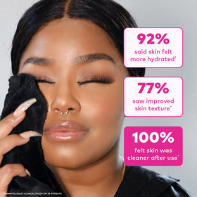 Lifestyle image of MakeUp Eraser PRO in use