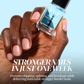 LONDONTOWN Gel Strong Nail Hardener application on nails