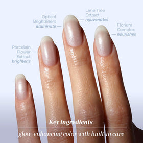 LONDONTOWN kur Illuminating Nail Concealer Quartz packaging