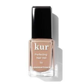LONDONTOWN kur Perfecting Nail Veil Creamy Latté Tint bottle front view