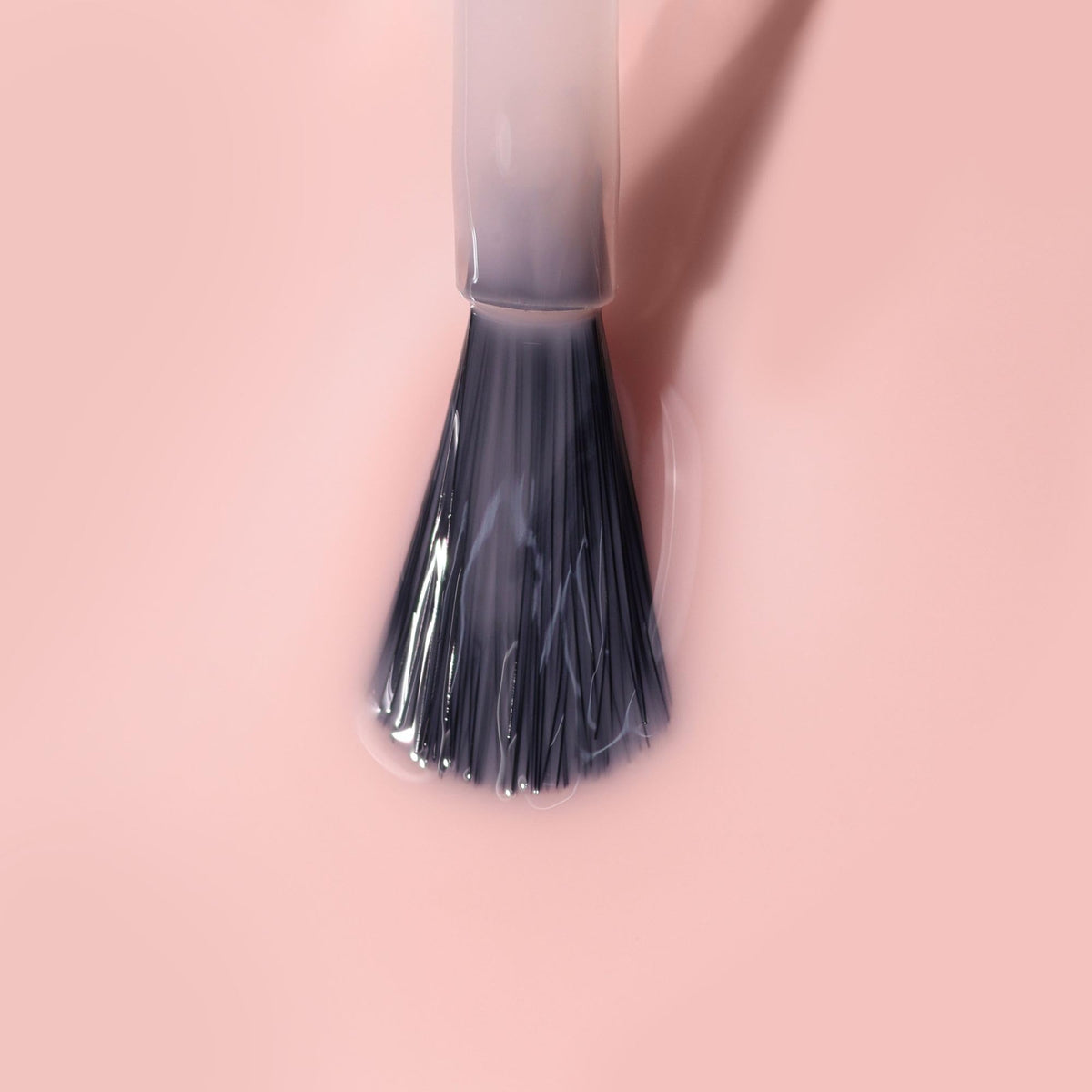 LONDONTOWN kur Perfecting Nail Veil Dusty Rose Tint applied on nails