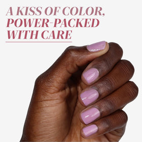 LONDONTOWN kur Perfecting Nail Veil Sheer Lilac Tint brush close-up