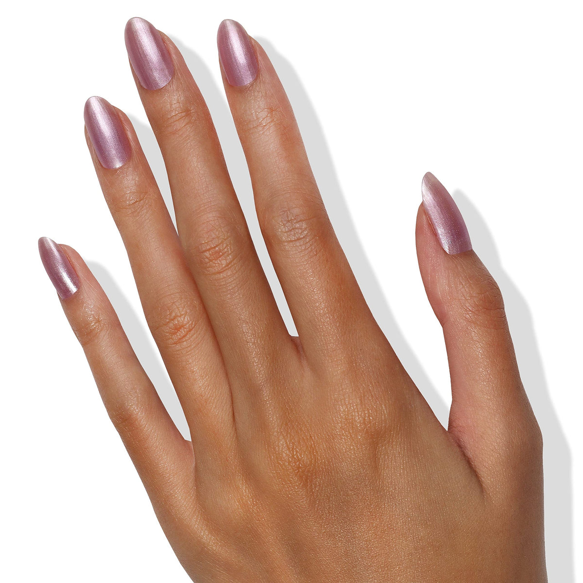 LONDONTOWN lakur Nail Polish Amethyst on Ice applied on nails