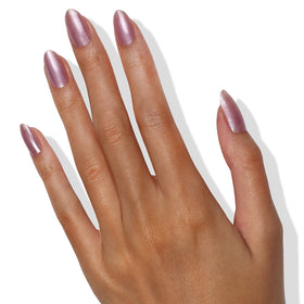 LONDONTOWN lakur Nail Polish Amethyst on Ice applied on nails