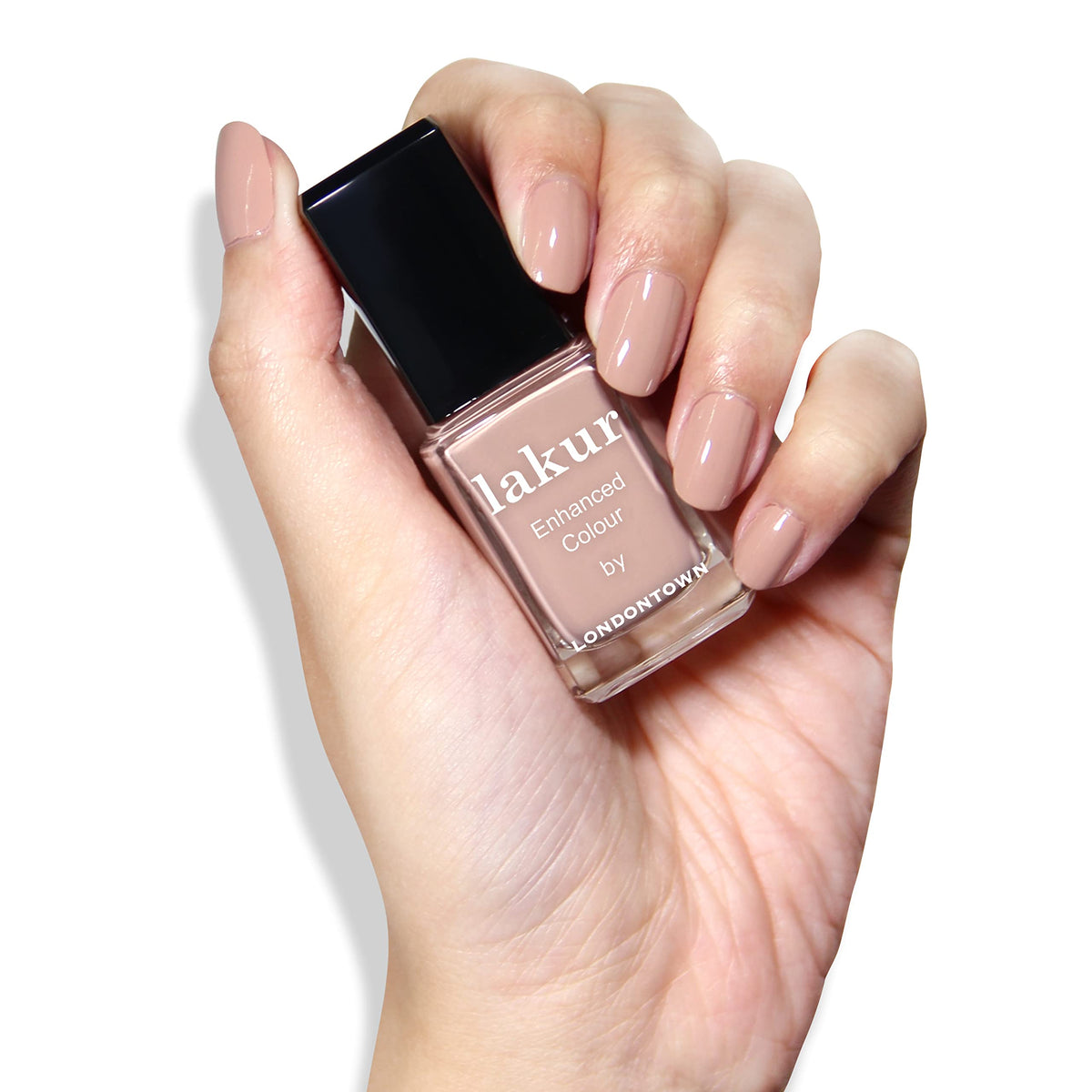 LONDONTOWN lakur Nail Polish Café Au Lait application brush close-up