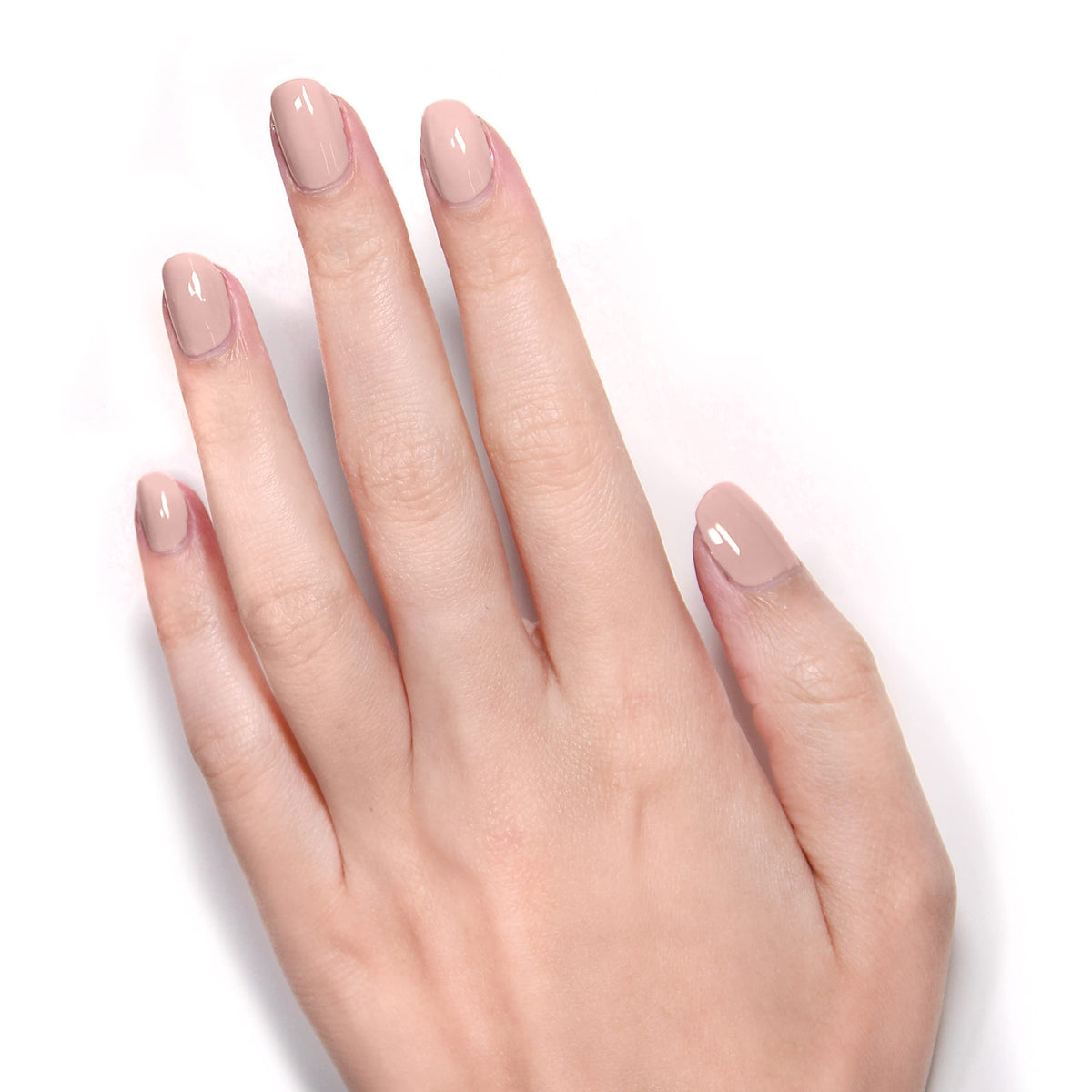 LONDONTOWN lakur Nail Polish Café Au Lait on nails with glossy finish
