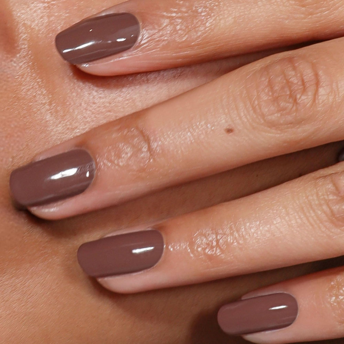 LONDONTOWN lakur Nail Polish Dirty Chai swatch on nail