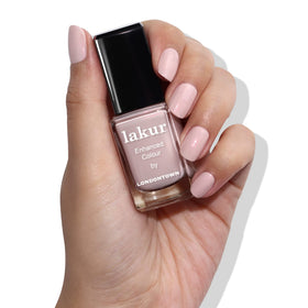 LONDONTOWN Lakur Nail Polish Dream Scene applied nails in pink and purple