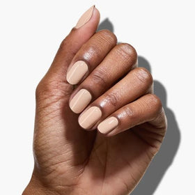 LONDONTOWN lakur Nail Polish Dusk on nails