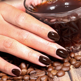 LONDONTOWN lakur Nail Polish Midnight Mocha applied on nails