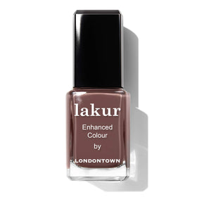LONDONTOWN lakur Nail Polish Natural Charm in a lifestyle setting