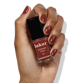 LONDONTOWN lakur Nail Polish Oud Mood bottle with brush