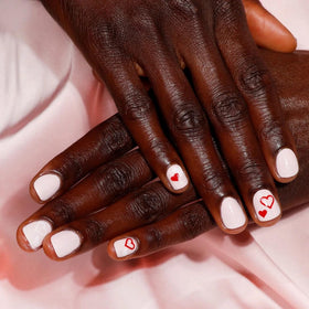 LONDONTOWN lakur Nail Polish packaging with ingredients