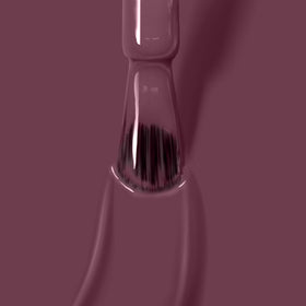 LONDONTOWN lakur Nail Polish pro-contour brush close-up