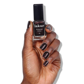 LONDONTOWN lakur Nail Polish Spilled Wine bottle side view