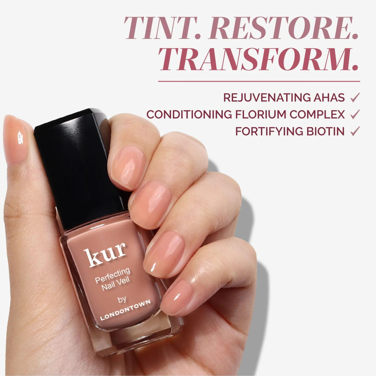 LONDONTOWN Nail Veil in use during a manicure session