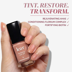 LONDONTOWN Nail Veil in use during a manicure session