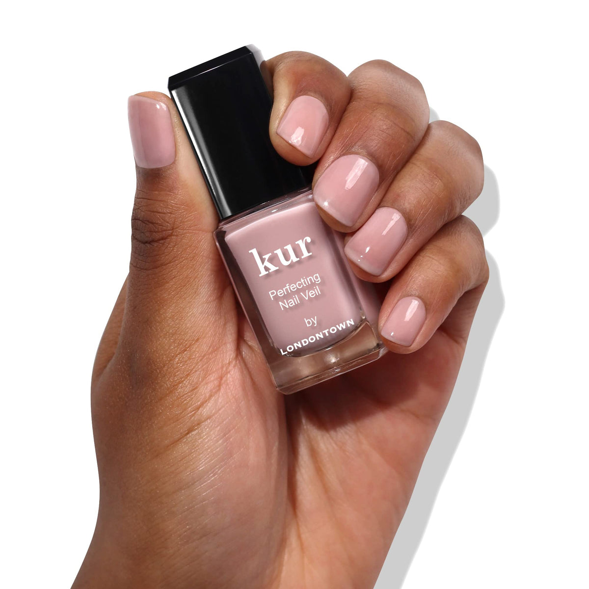 LONDONTOWN Perfecting Nail Veil #4 Dusty Rose Tint application on nails