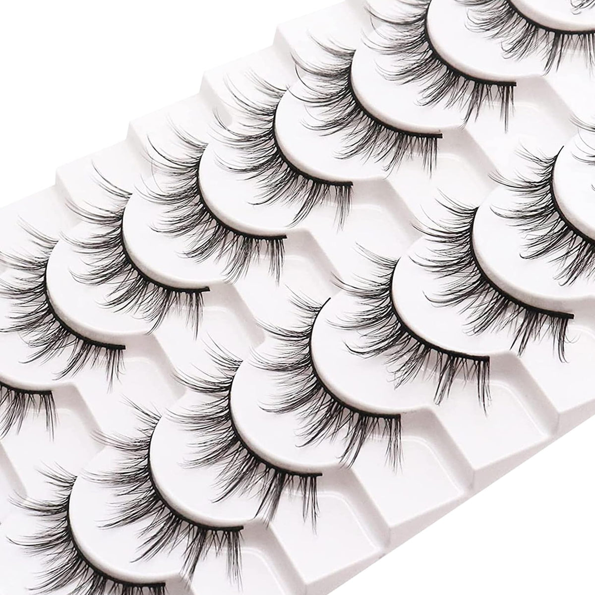 Losha Manga Lashes 6D75 worn on model showcasing natural look