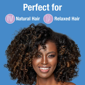 Lottabody Love Me 5-n-1 Leave-In application on hair