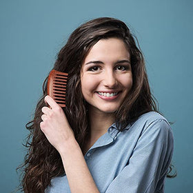 Louise Maelys Red Sandalwood Wide Tooth Comb packaging