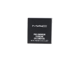 MAC Fluidline Eye Liner Gel Blacktrack in use on model
