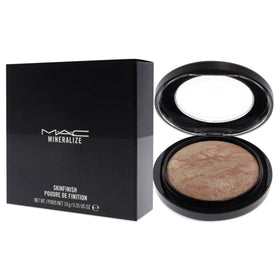 MAC Mineralize Skinfinish Powder Soft and Gentle with brush for application