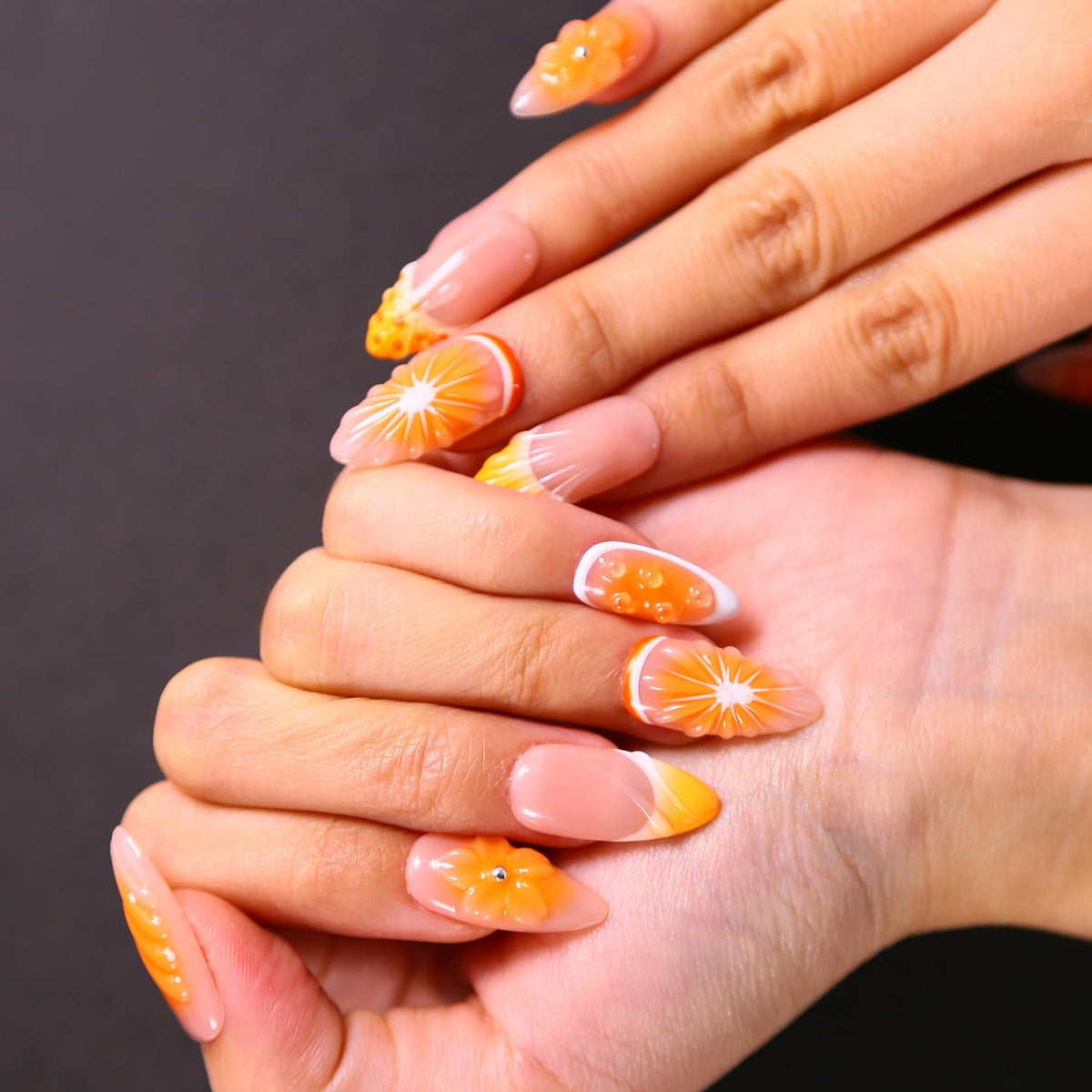 MAGLFELL Press on Nails with leopard print design