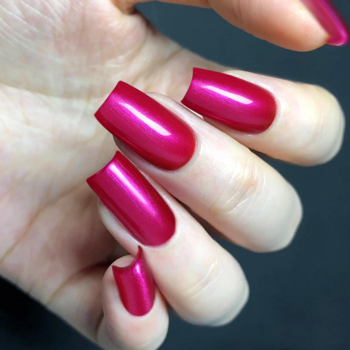 Major Dijit Quick Dry Nail Polish Christmas Crimson bottle with cap
