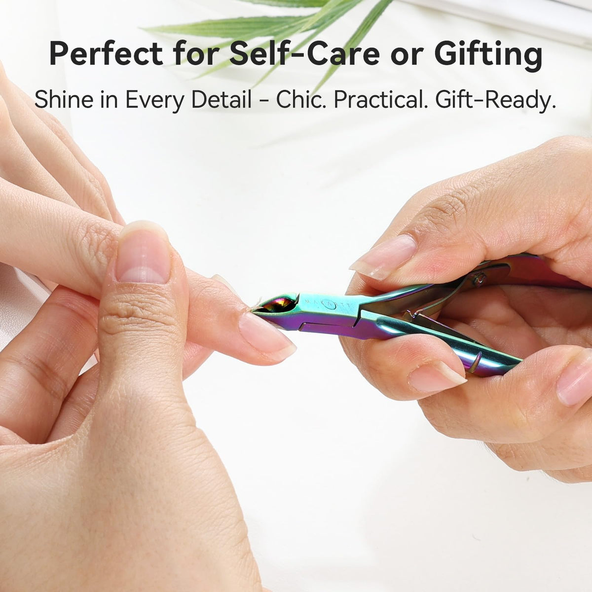 Makartt cuticle nipper with stainless steel finish