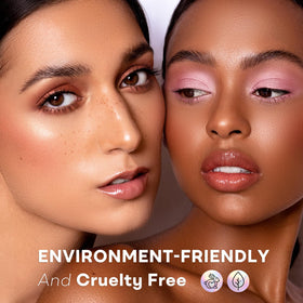 MAKI YIKA Light Beige White Eye Shadow Palette in hand
