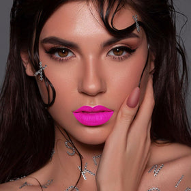 MAKI YIKA Matte Liquid Lipstick on model's lips
