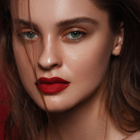 MAKI YIKA Matte Liquid Lipstick Set packaging view