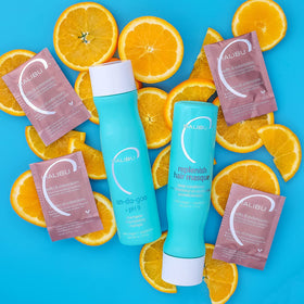 Malibu C Un-Do-Goo Clarifying Shampoo 9 oz in use