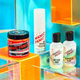 MANIC PANIC Wildfire Hair Dye resealable tub