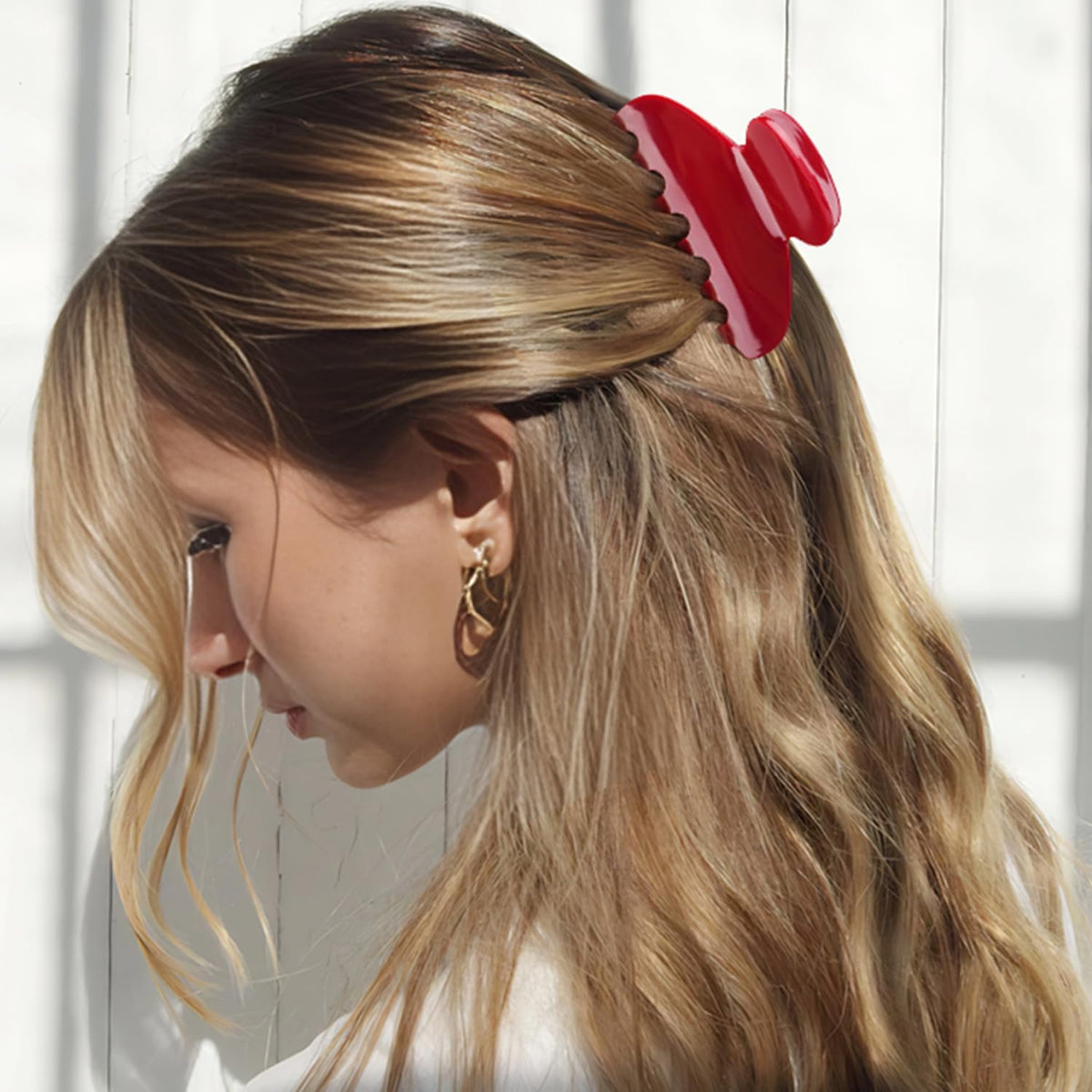 MAORULU Medium Acetate Hair Claw Clip Cherry Red with packaging