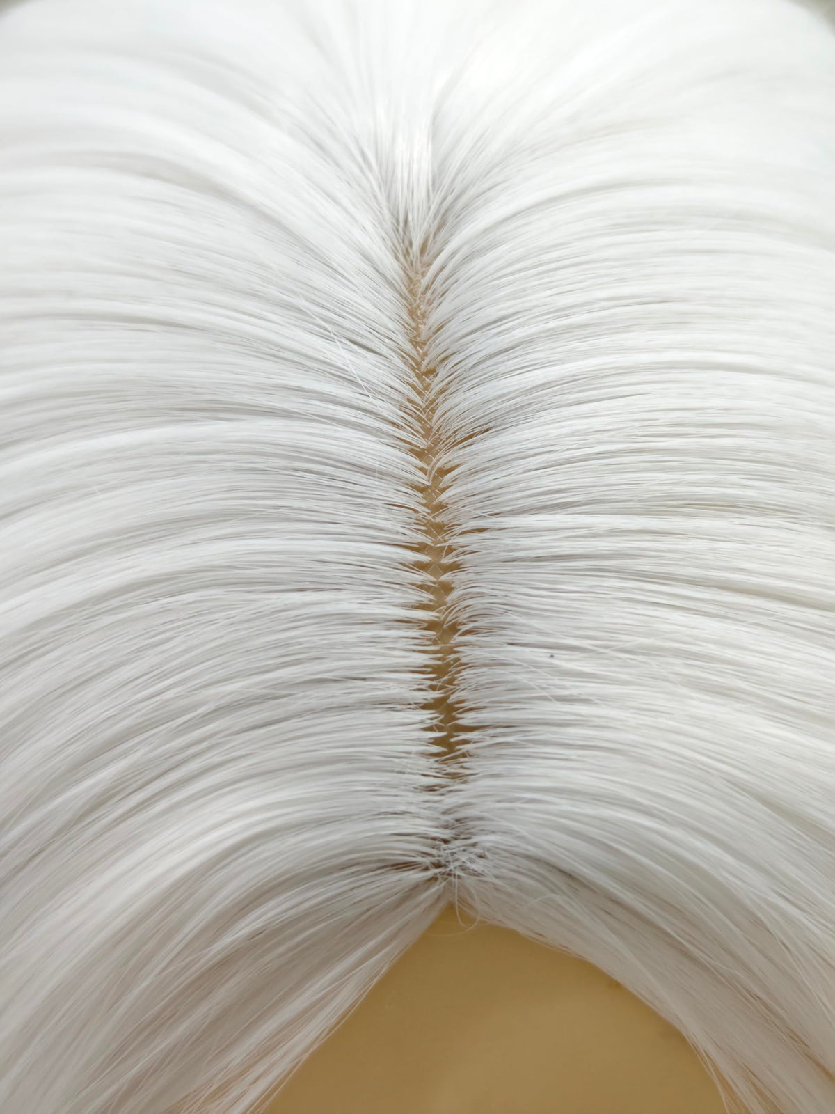 MapofBeauty 28 Inch White Long Straight Synthetic Wig packaging