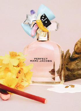 Marc Jacobs Perfect Eau de Parfum packaging