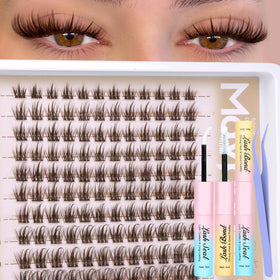 Mavphnee lash clusters in a makeup setup