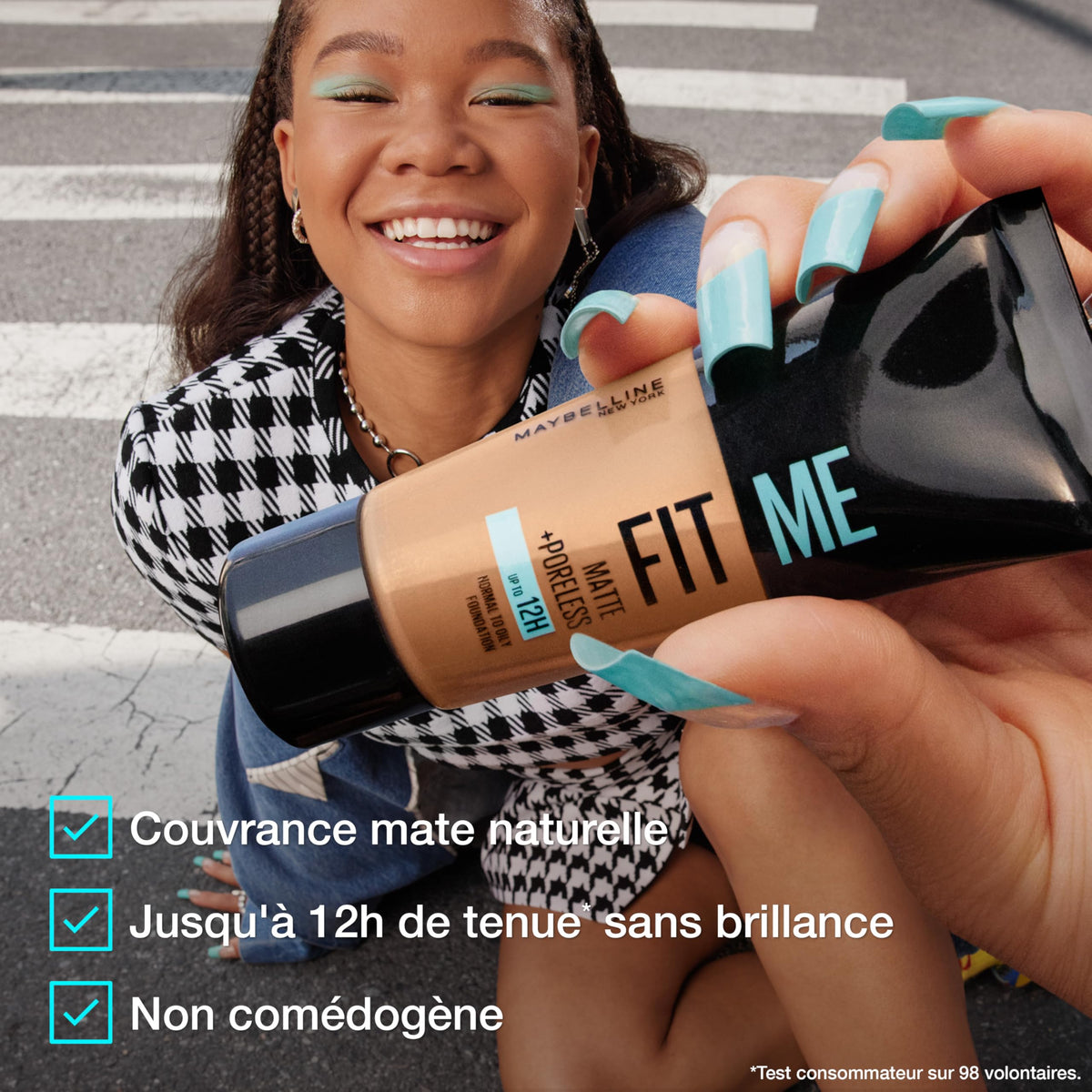 MAYBELLINE Fit Me Matte & Poreless Foundation 104 Soft Ivory application with brush