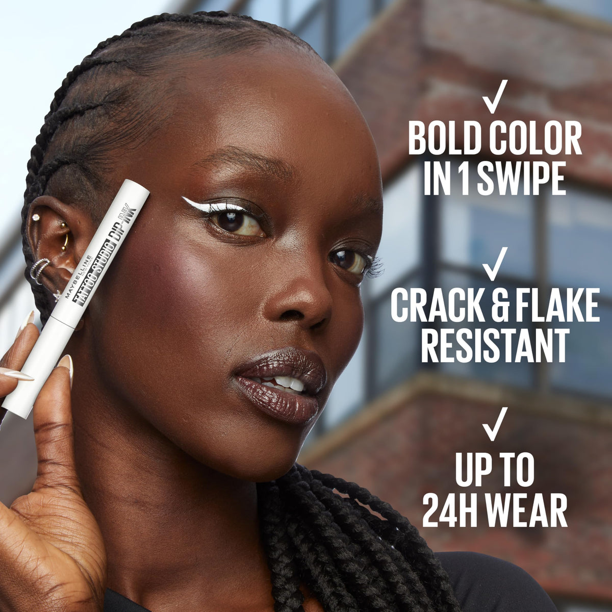 MAYBELLINE Tattoo Studio Liquid Eyeliner Black Track swatch