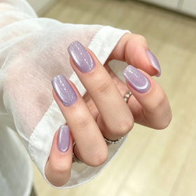 MAYCHAO Cat Eye Gel Nail Polish Violet application process