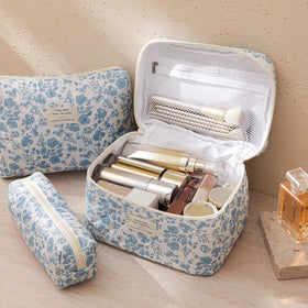 Medium HBselect makeup bag 10.4 x 3.5 inches