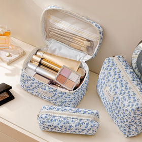 Medium HBselect Makeup Bag with floral pattern